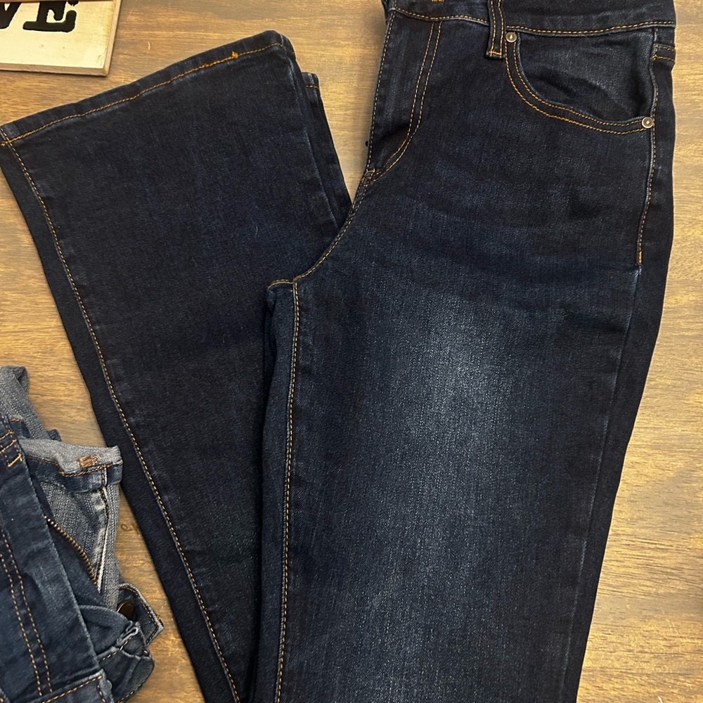 Woman’s Dark Blue Flare Jeans